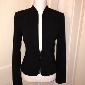 Stunning Elie Tahari Fitted Jacket